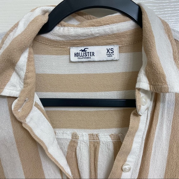 Hollister Crop Top - Picture 3 of 7